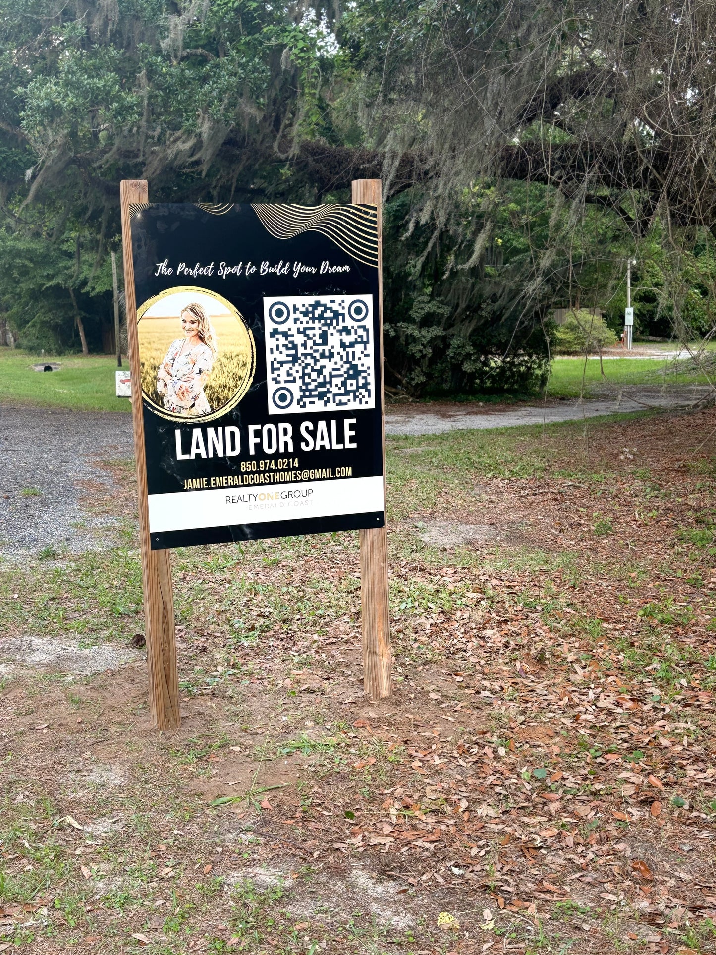 ACM Signs