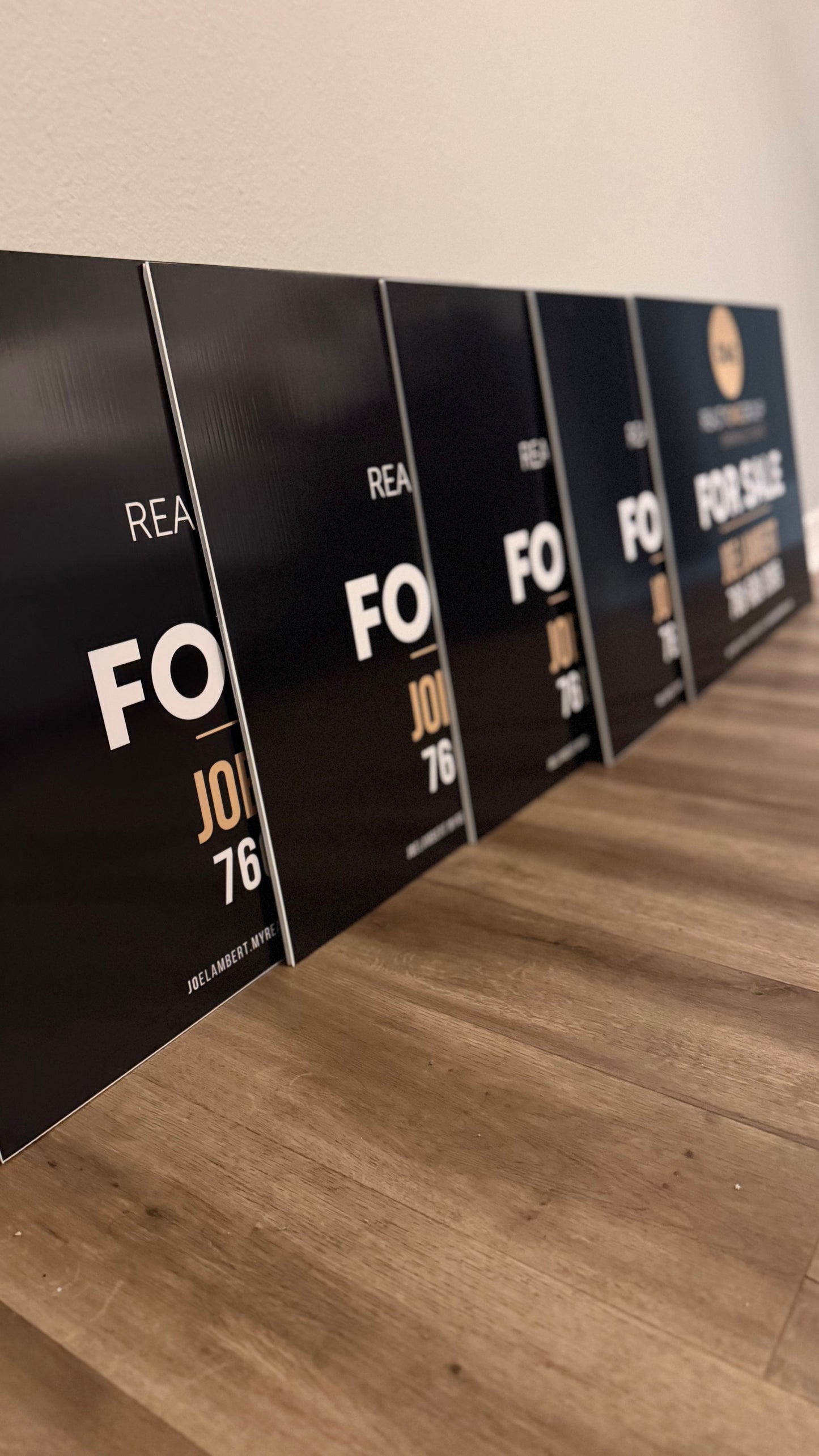 Custom Real Estate Signs | Realtor Yard Signs & For Sale Signs (18"x24")